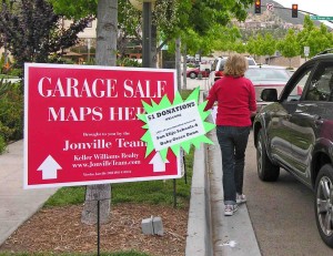 GARAGE SALE SIGNAGE